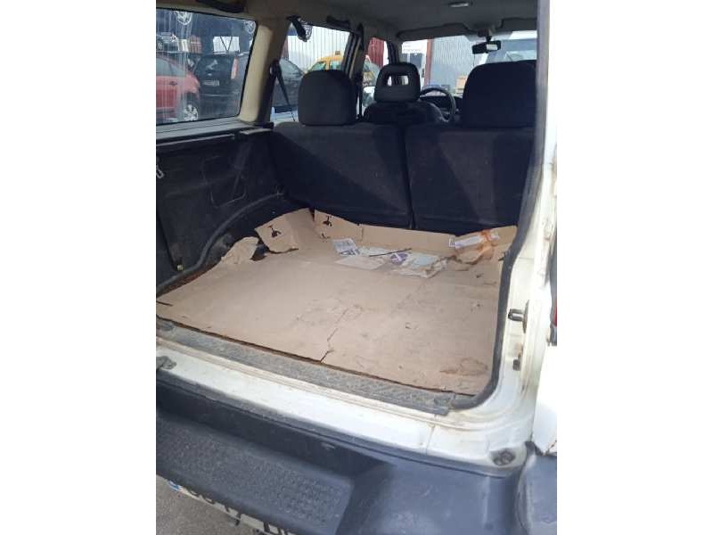 nissan terrano/terrano.ii (r20) del año 2004