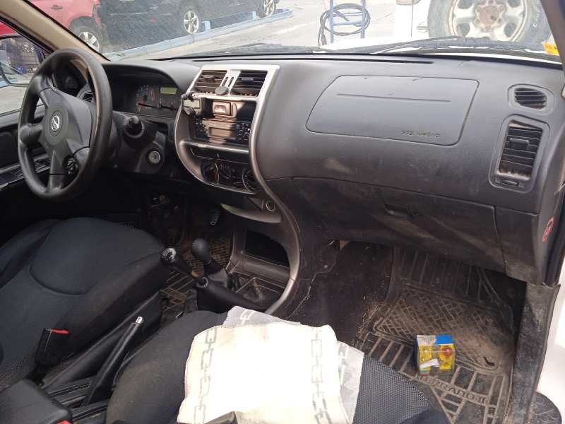 nissan terrano/terrano.ii (r20) del año 2004