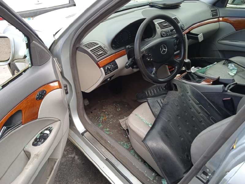 mercedes-benz clase e (w211) familiar del año 2009