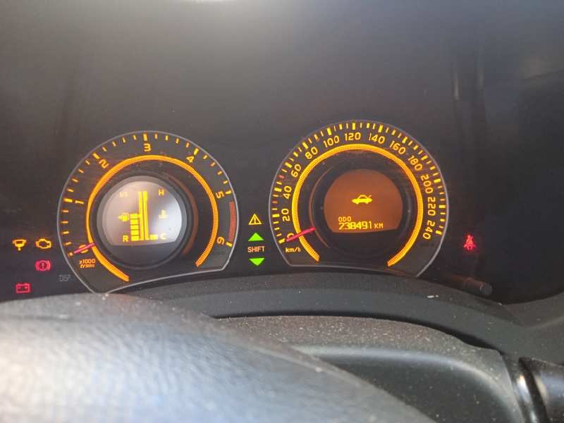 toyota auris del año 2007