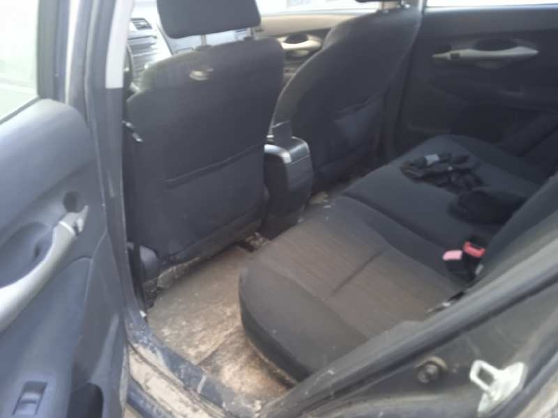 toyota auris del año 2007