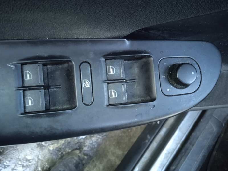 volkswagen passat variant (3c5) del año 2007