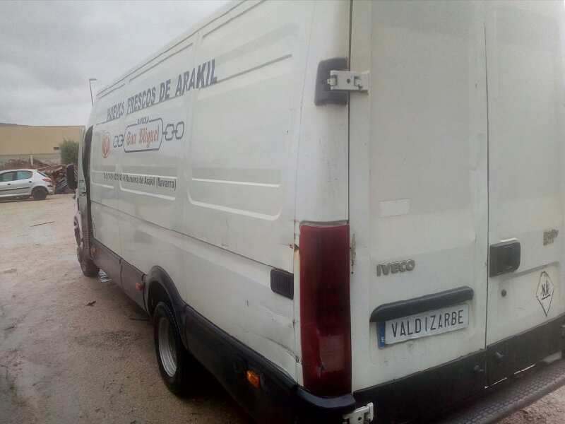 iveco daily caja cerrada (1999 =>) del año 2006
