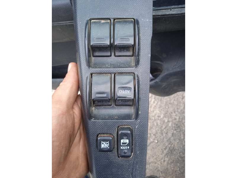 toyota hilux (kun) del año 2016