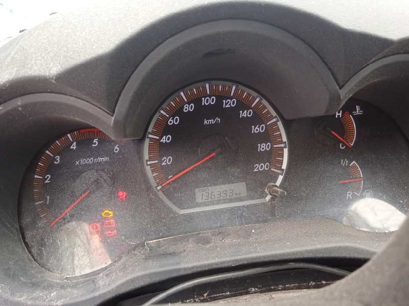 toyota hilux (kun) del año 2016