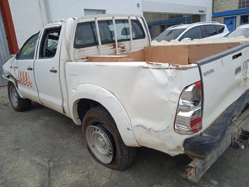 toyota hilux (kun) del año 2016