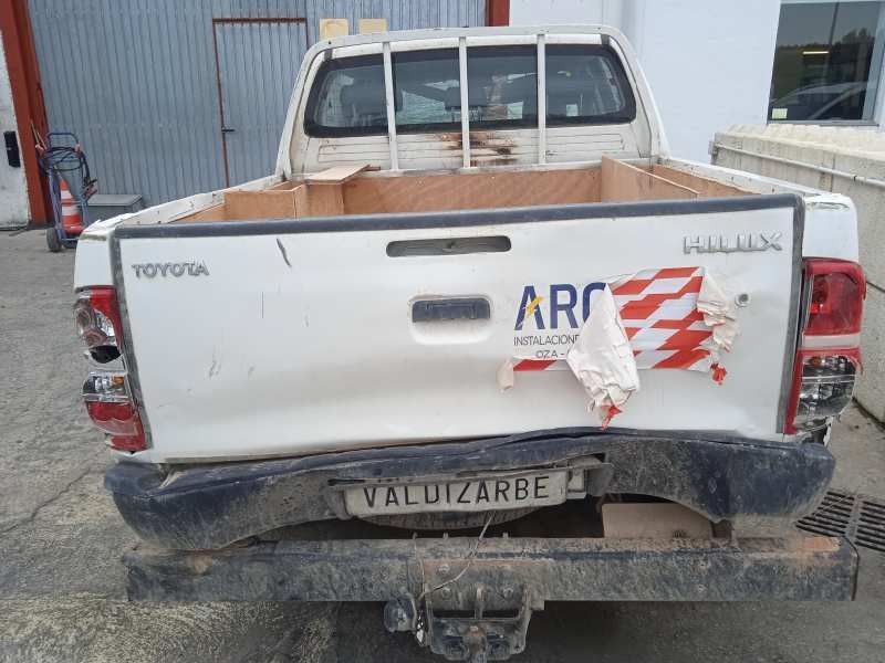 toyota hilux (kun) del año 2016