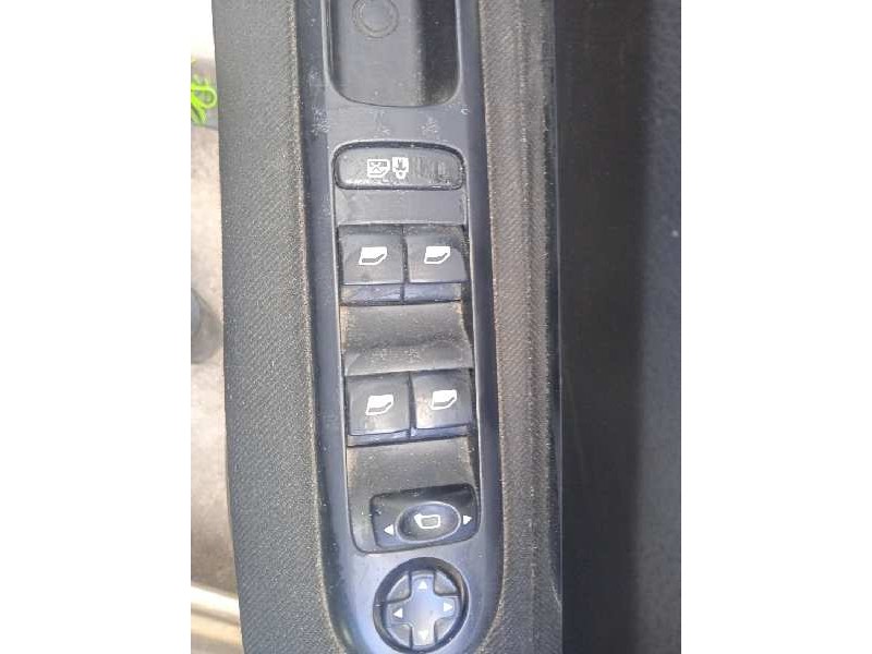 peugeot 5008 del año 2011