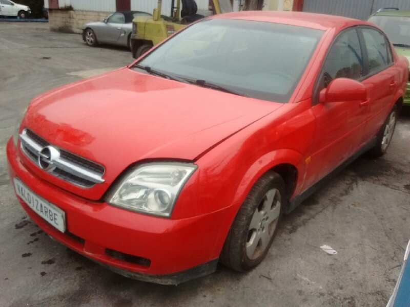 opel vectra c berlina del año 2004