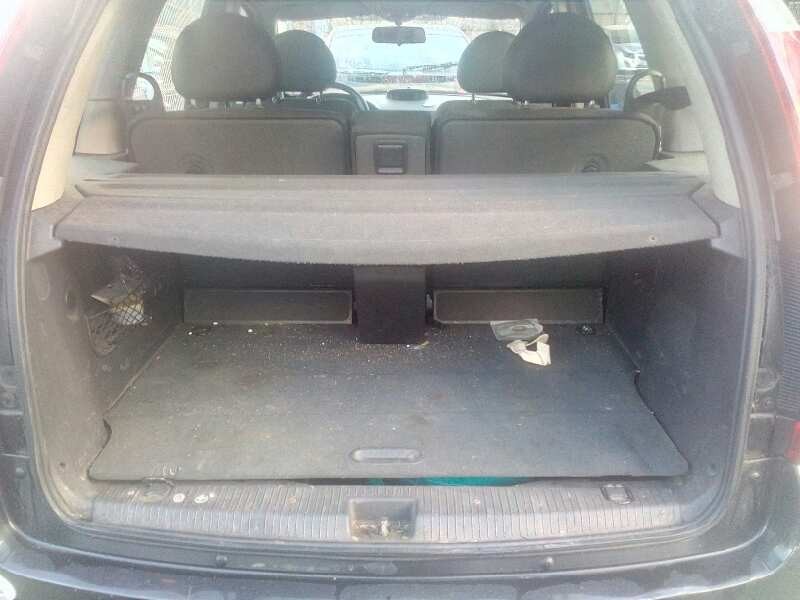 opel meriva del año 2004