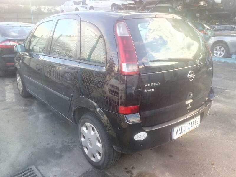 opel meriva del año 2004