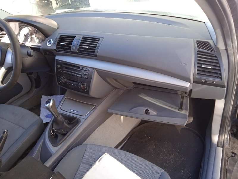 bmw serie 1 berlina (e81/e87) del año 2004