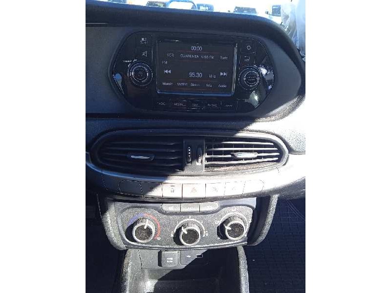 fiat tipo ii (357) berlina del año 2019