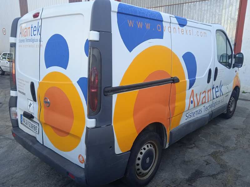 nissan primastar (x83) del año 2005