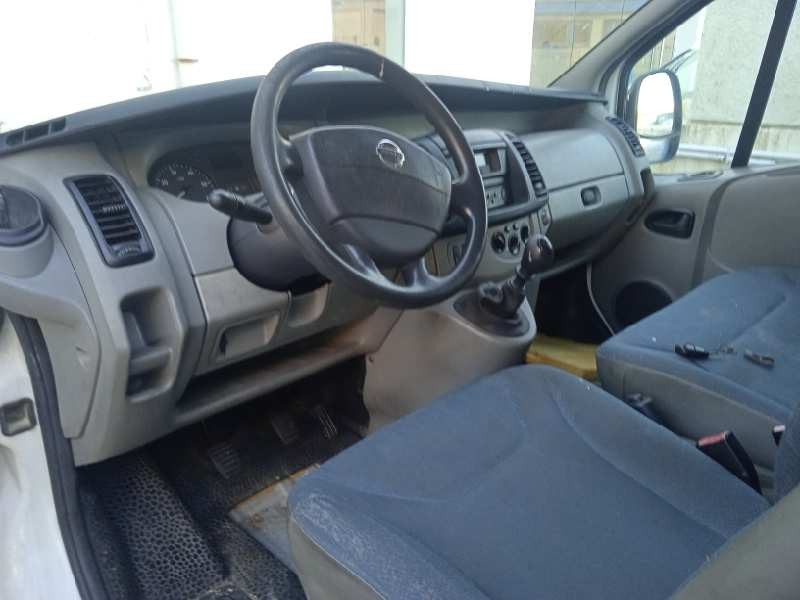 nissan primastar (x83) del año 2005