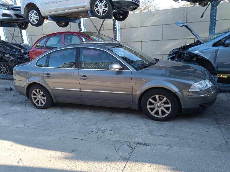 volkswagen passat berlina (3b3) del año 2005