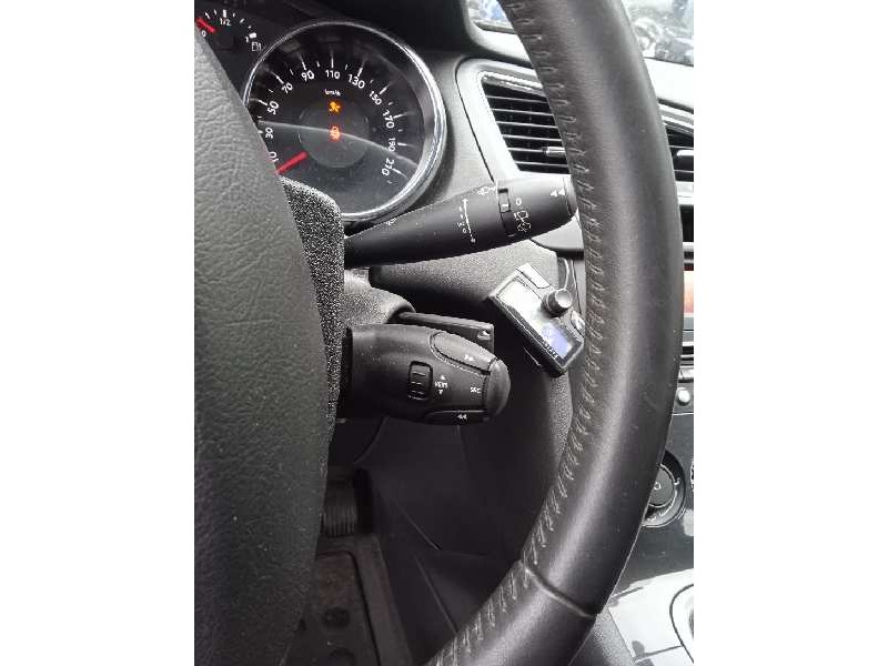 peugeot 5008 del año 2013