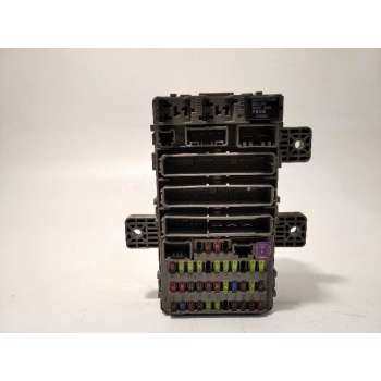 CAJA RELES / FUSIBLES SMGG041 