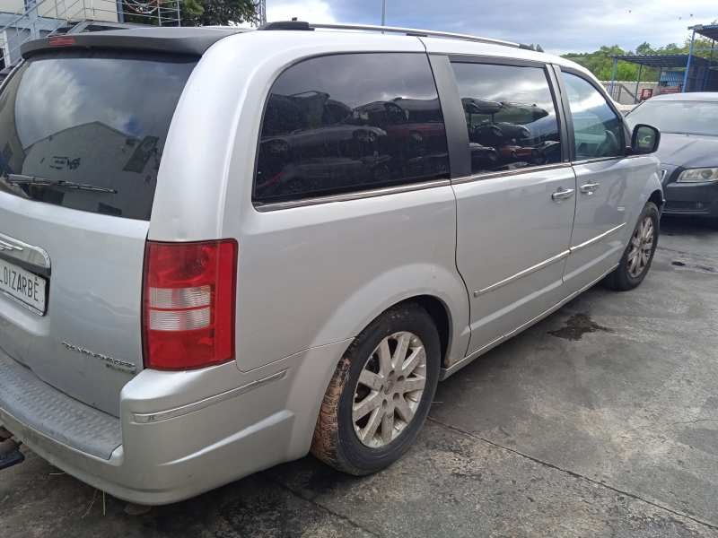 chrysler grand voyager del año 2008