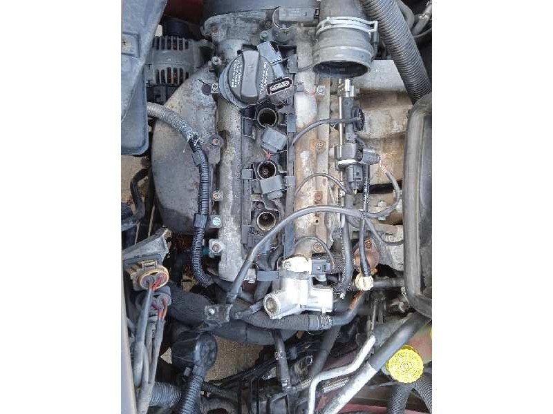 audi a2 (8z) del año 2003