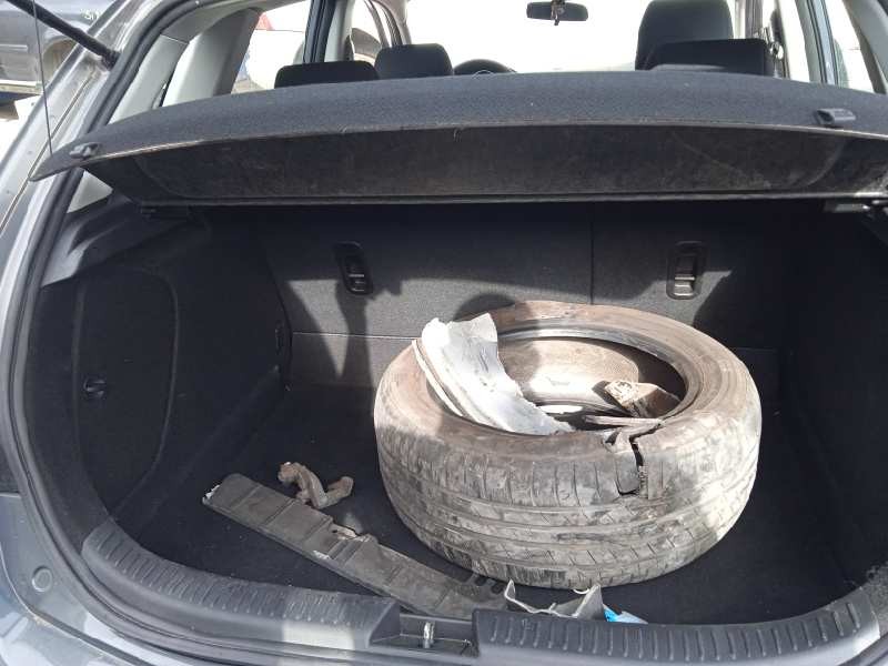 mazda 3 berlina (bk) del año 2008