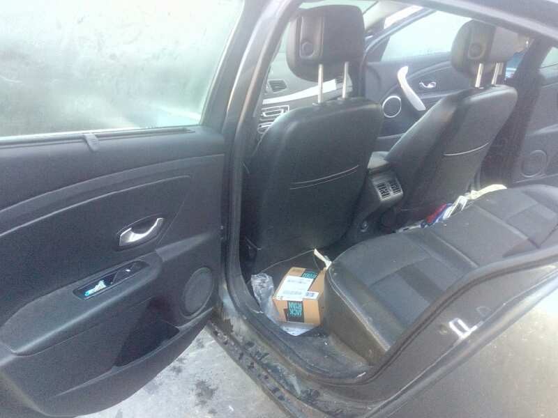 renault fluence del año 2010