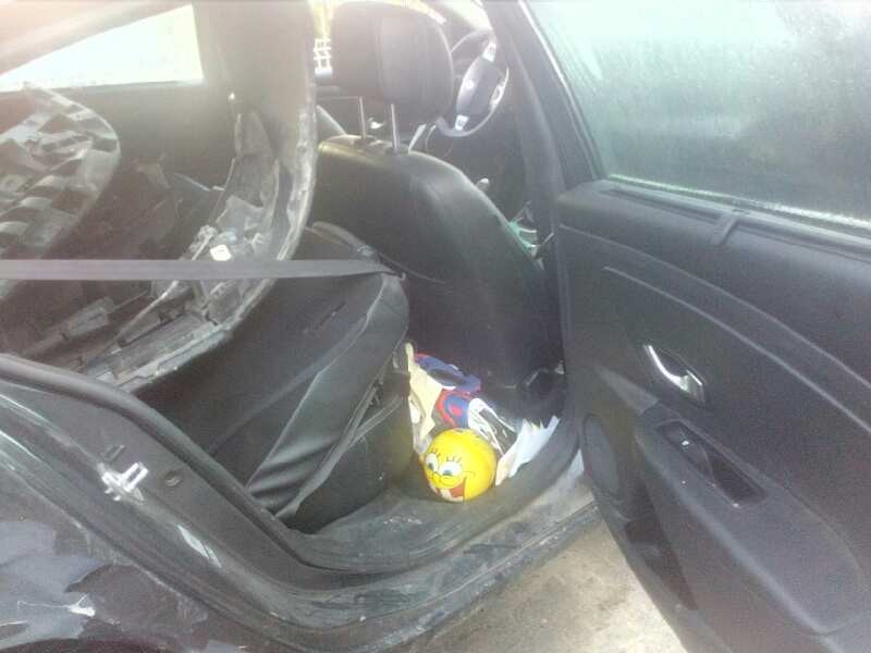 renault fluence del año 2010