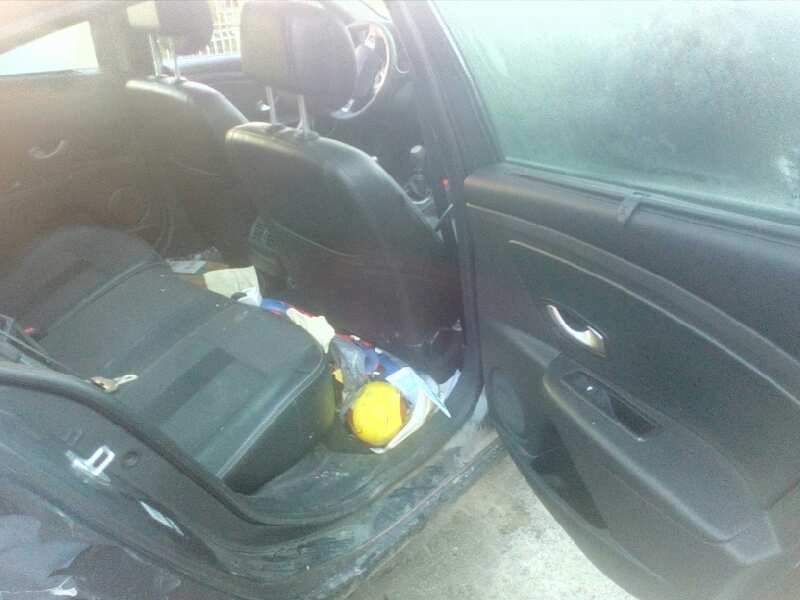 renault fluence del año 2010