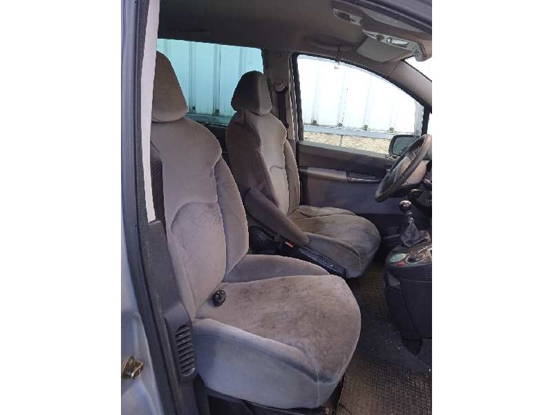 citroën c8 del año 2004