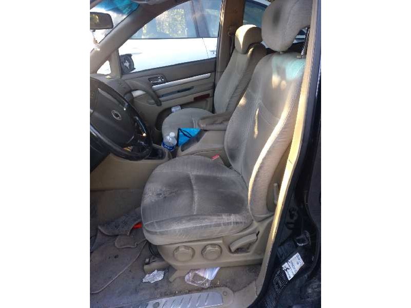 ssangyong rodius del año 2006