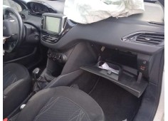 peugeot 208 del año 2014 2