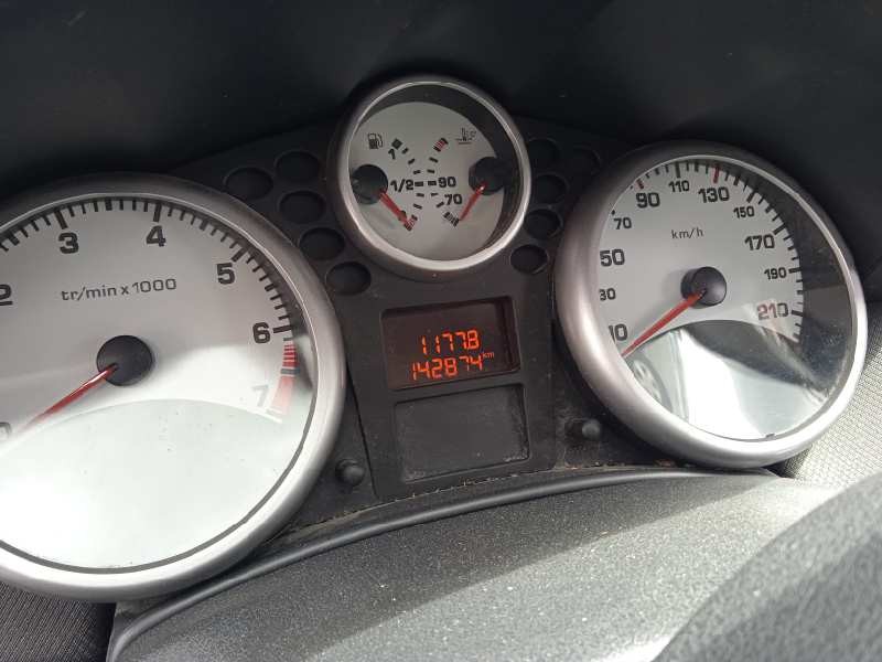 peugeot 207 del año 2007