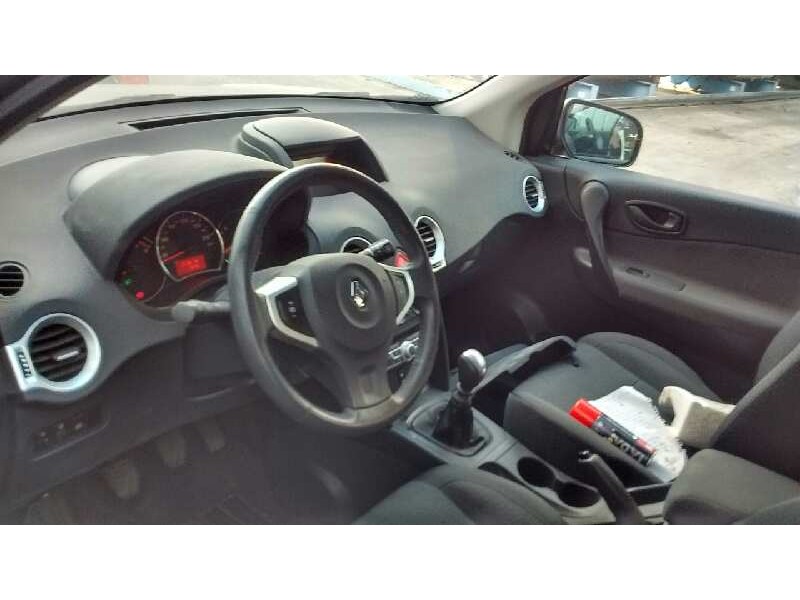 renault koleos del año 2010