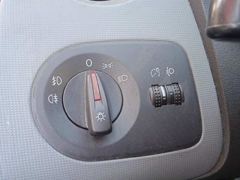 seat ibiza sc (6j1) del año 2013