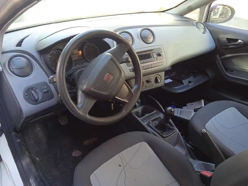 seat ibiza sc (6j1) del año 2013