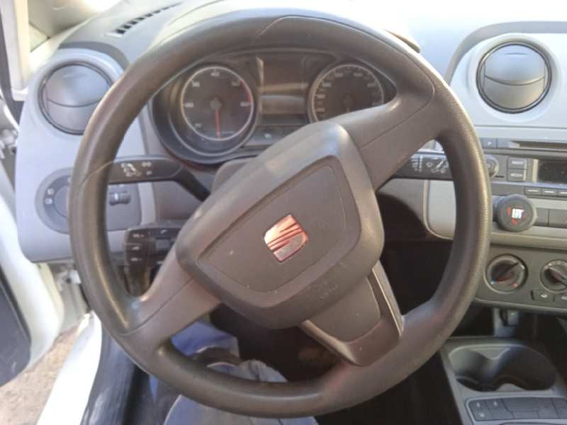 seat ibiza sc (6j1) del año 2013