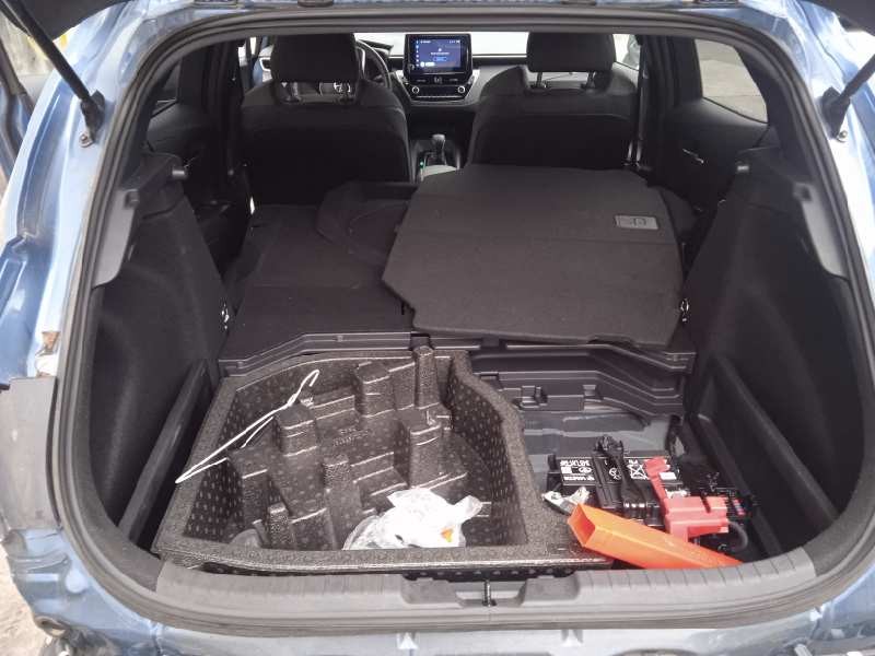 toyota corolla (e21) del año 2022