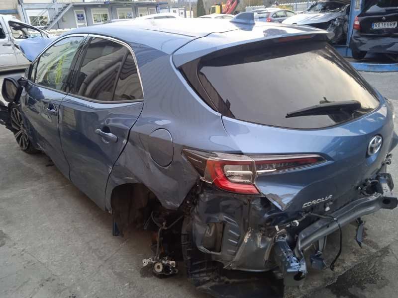 toyota corolla (e21) del año 2022