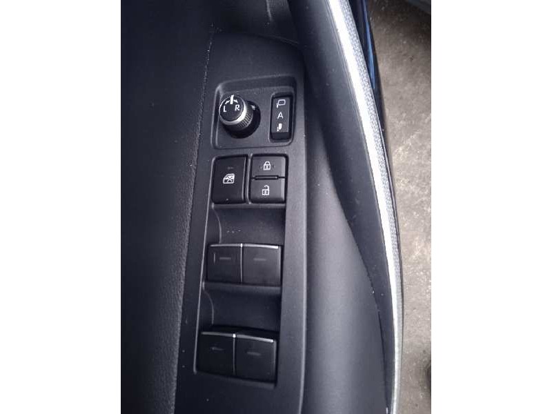 toyota corolla (e21) del año 2022