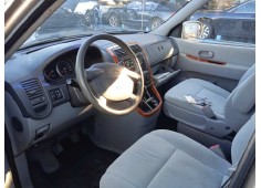 kia carnival ii del año 2003 2