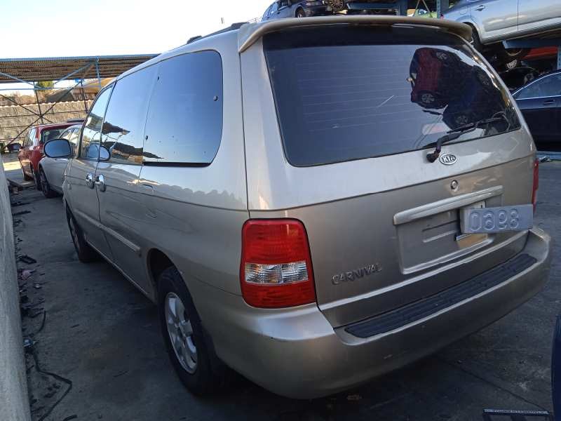 kia carnival ii del año 2003