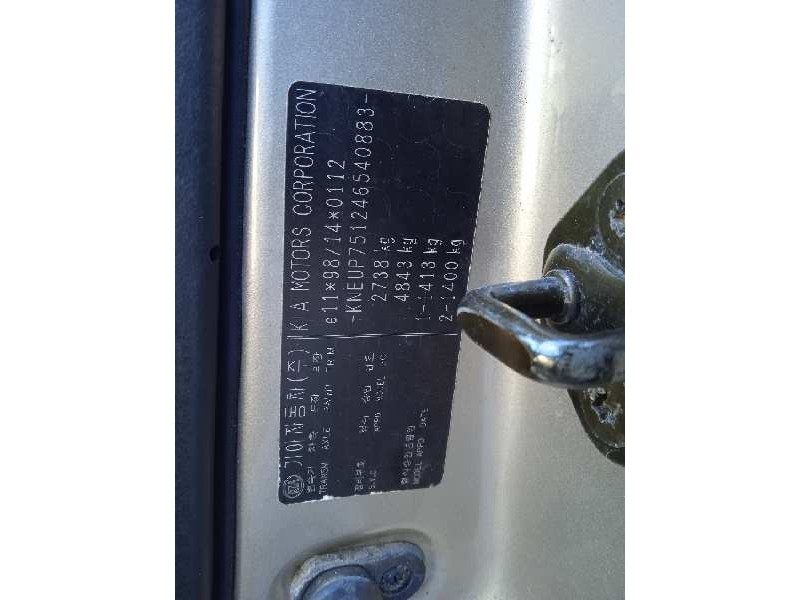 kia carnival ii del año 2003