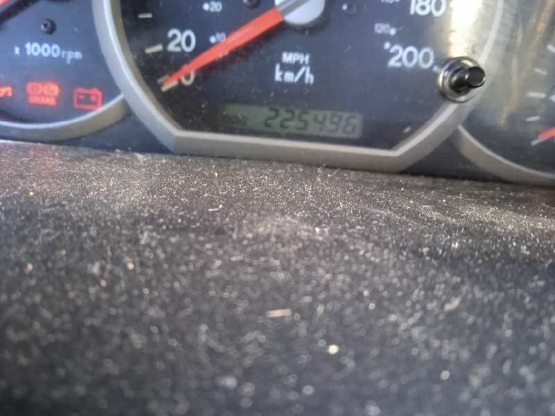 kia carnival ii del año 2003