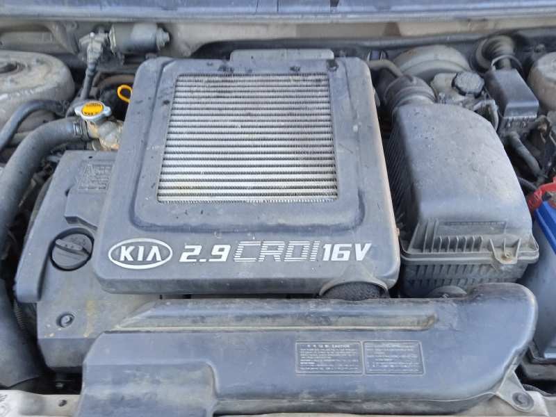 kia carnival ii del año 2003