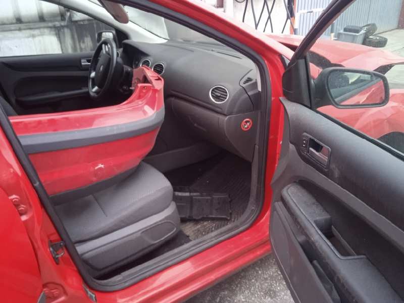 ford focus berlina (cap) del año 2007