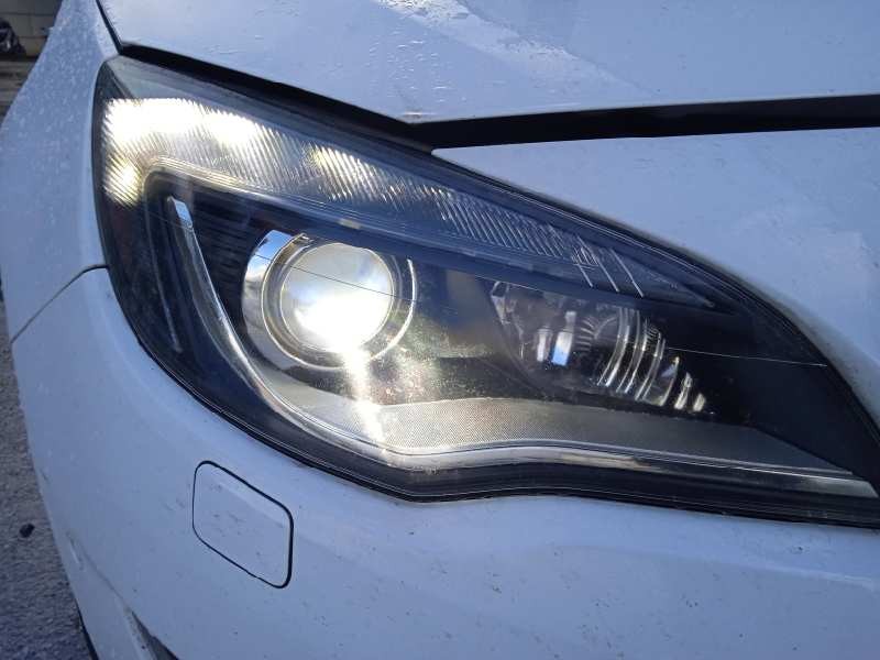 opel astra j sports tourer del año 2015