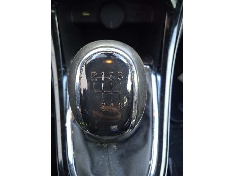 opel astra j sports tourer del año 2015