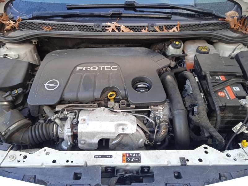 opel astra j sports tourer del año 2015