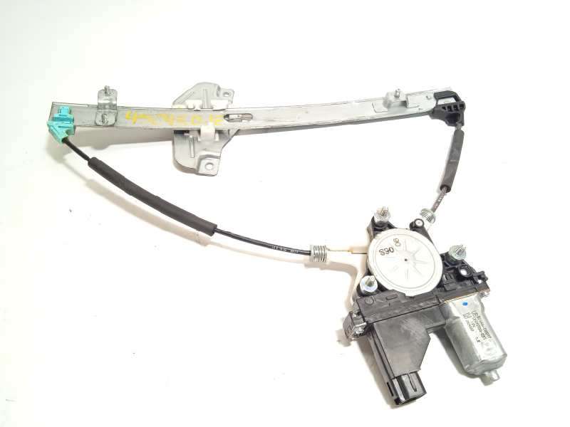ELEVALUNAS DELANTERO IZQUIERDO 824501W010 