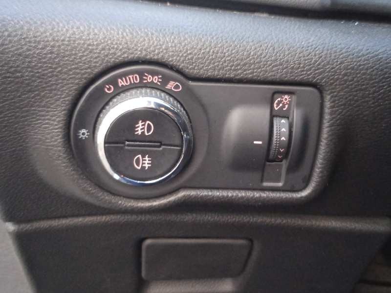 opel astra j sports tourer del año 2015